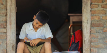 Programa Pé-de-Meia: impulsionando o futuro dos estudantes de baixa renda do ensino médio no Brasil